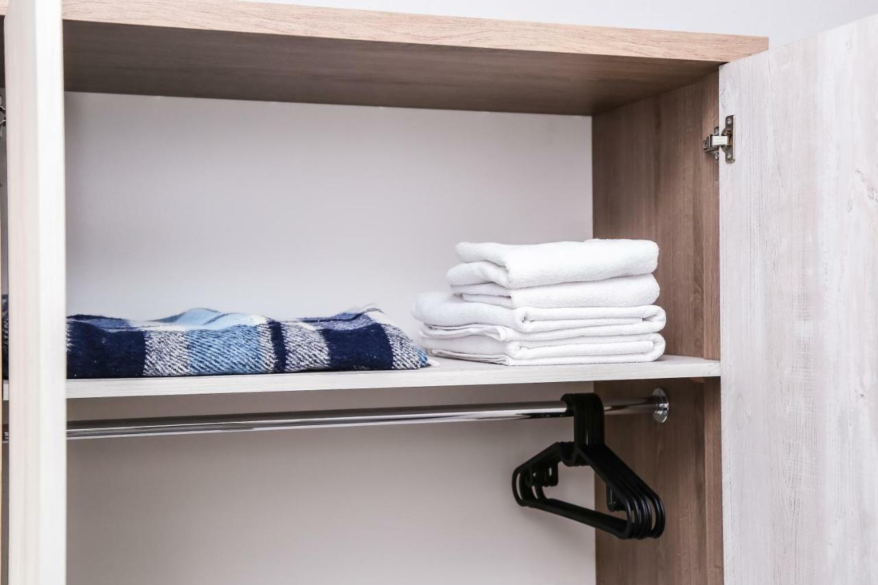 Square Apartments Одеса Екстериор снимка