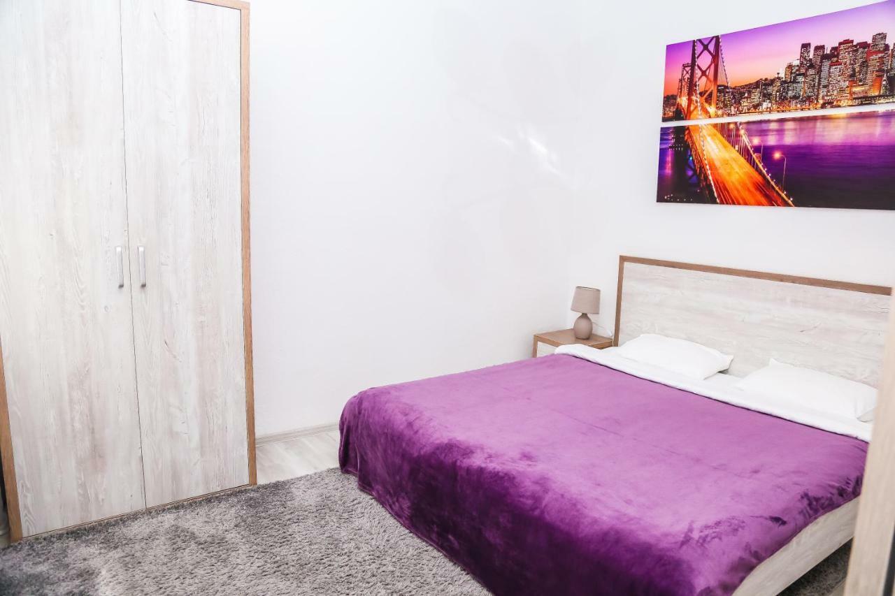 Square Apartments Одеса Екстериор снимка